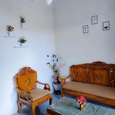 Twentynine Homestay Banyuwangi  Extérieur photo